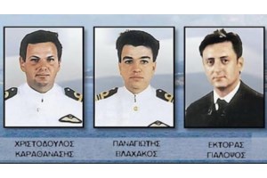 "Έχει κόκκινη σημαία και ανθρώπους σίγουρα": Η τελευταία συνομιλία του ελικοπτέρου με τη φρεγάτα πριν τη συντριβή στα Ίμια