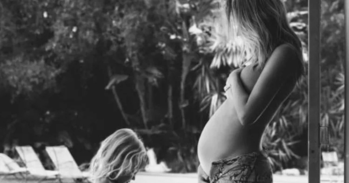 H διάσημη καλλονή μόλις ανακοίνωσε την εγκυμοσύνη της: Η τρυφερή ανάρτηση