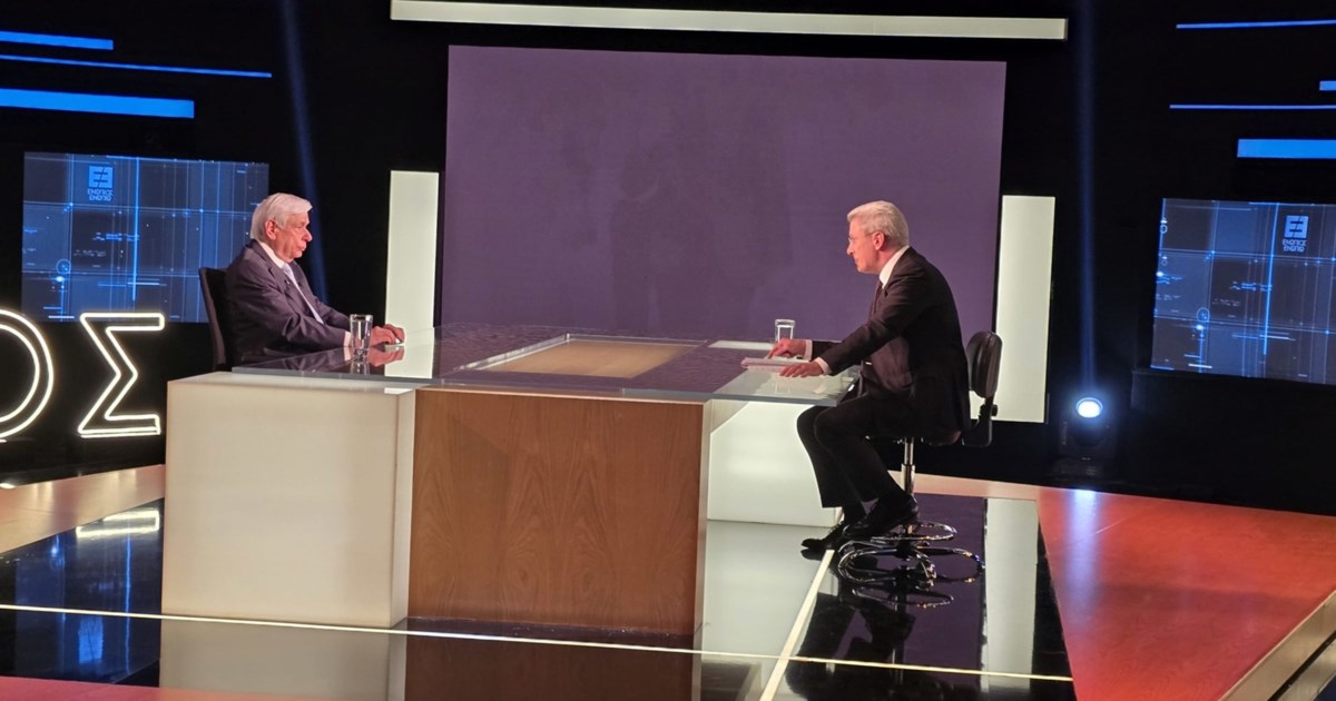 Λαφαζάνης για τη σύσκεψη στο Προεδρικό: "Μυθομανής ο Παυλόπουλος - Δεν εισέβαλα, ο Τσίπρας μου ζήτησε να πάω" [βίντεο]