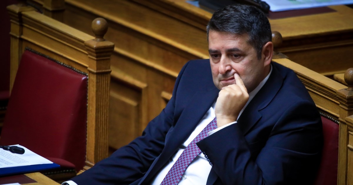 Αγωνία για τον Γιώργο Μυλωνάκη: Κρίσιμες οι επόμενες ημέρες - Παραμένει στη ΜΕΘ σε σταθερή κατάσταση - εικόνα 2