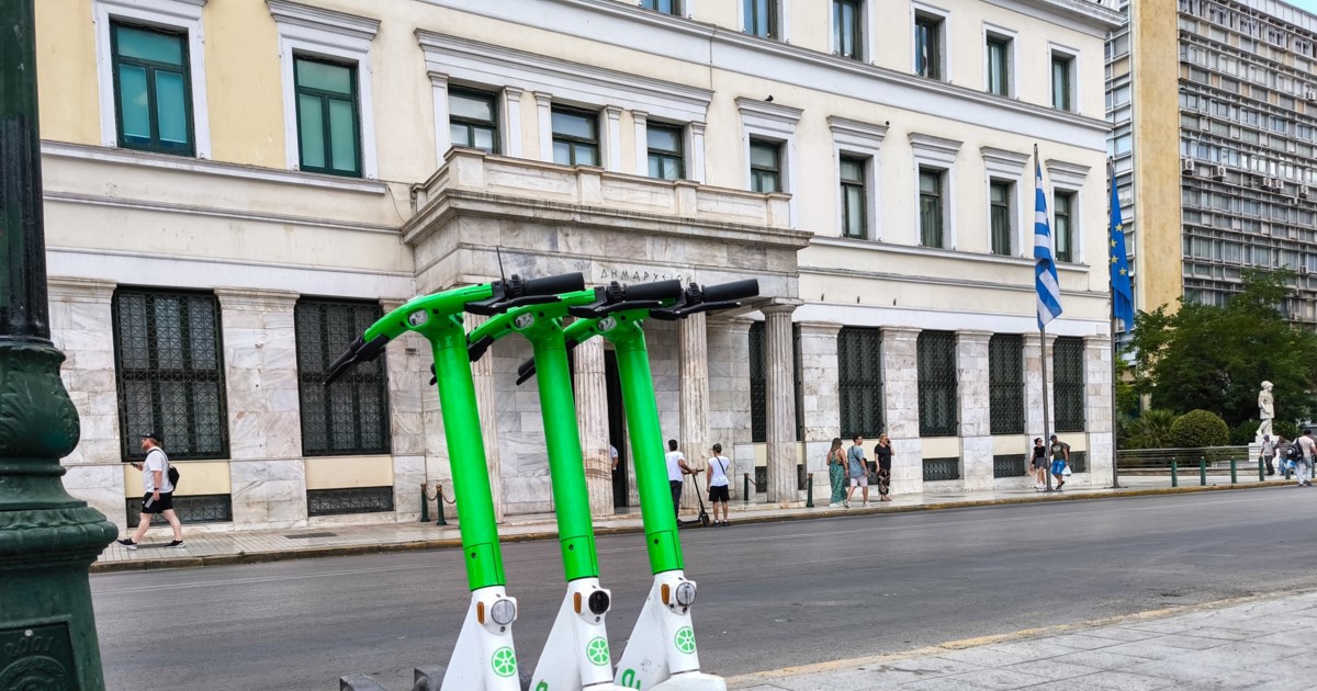 Δήμος Αθηναίων: Εξωραϊσμός της πλατείας Παύλου Μελά (πρώην Ρηγίλλης) με δωρεά του Νίκου Πατέρα - εικόνα 3