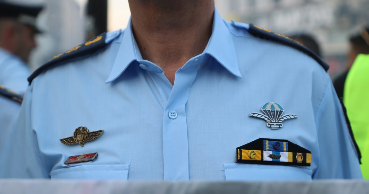 Ερώτηση των βουλευτών του Κινήματος Δημοκρατίας για το μισθολόγιο των ένστολων: "Δύο μέτρα και δύο σταθμά"