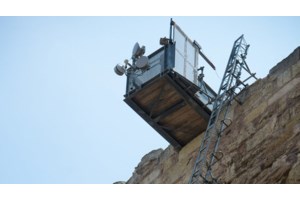 Λίνα Μενδώνη: Ο ανελκυστήρας στην Ακρόπολη χάλασε από υπερβολική χρήση - Θα παραμείνει κλειστός για άλλη μία εβδομάδα