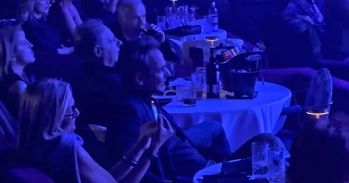 Σοφία Αλιμπέρτη - Good Job Nicky: Μαμά και γιος διασκέδασαν σε νυχτερινό μαγαζί - εικόνα 5