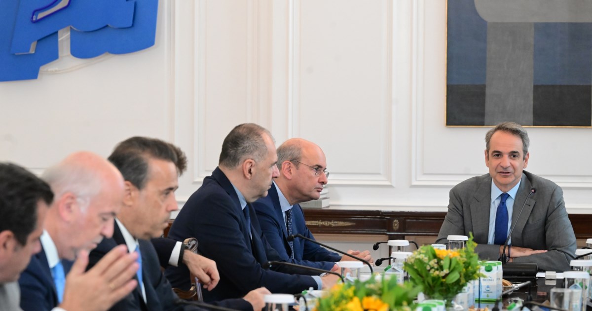 Χατζηδάκης για ΟΠΕΚΕΠΕ: Θα αναζητηθούν ευθύνες διοικητικών στελεχών, εταιρειών, κέντρων υποδοχής δηλώσεων - εικόνα 2