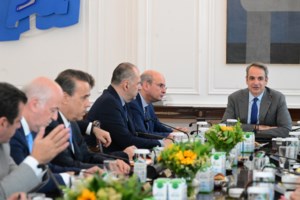 Χατζηδάκης για ΟΠΕΚΕΠΕ: Θα αναζητηθούν ευθύνες διοικητικών στελεχών, εταιρειών, κέντρων υποδοχής δηλώσεων - εικόνα 2