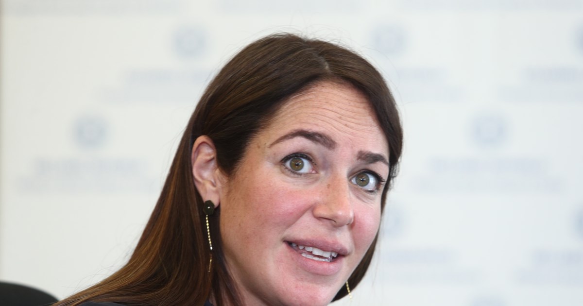 Δόμνα Μιχαηλίδου: "Γύρισα στη δουλειά σε 10 ημέρες αφού γέννησα - Εχουμε βέβαια και τη γιαγιά στο σπίτι"