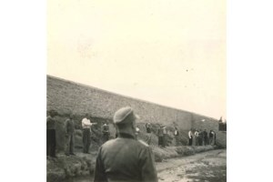 Φωτογραφίες Καισαριανής: Στη Γάνδη σήμερα οι εμπειρογνώμονες του υπουργείου Πολιτισμού - Τα επόμενα βήματα - εικόνα 2