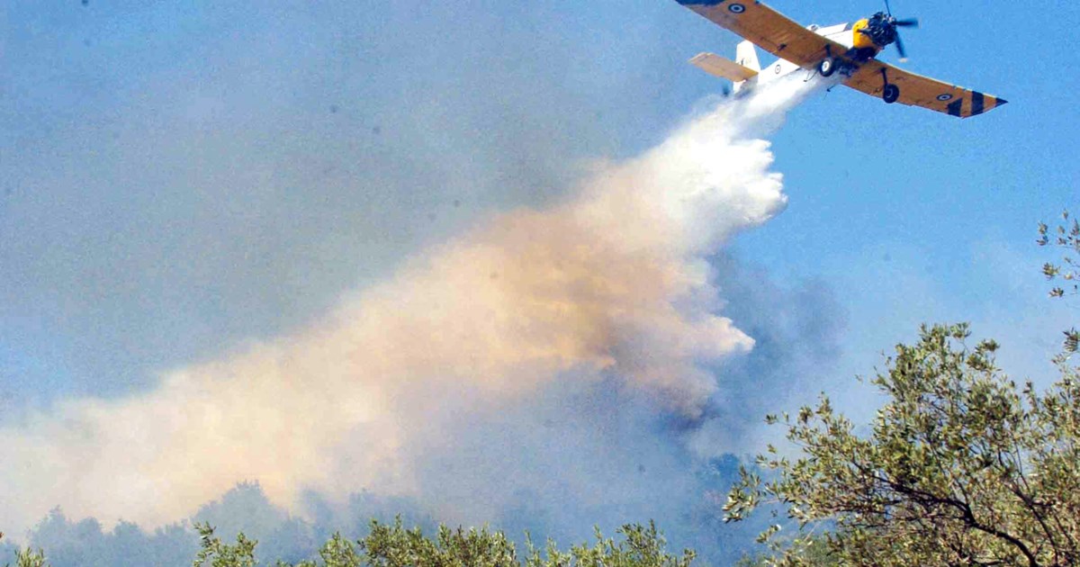 Θεσσαλονίκη: Φωτιά σε εγκαταλελειμμένη αποθήκη στη Μενεμένη