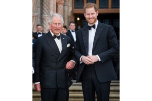 Ο δικηγόρος του πρίγκιπα Χάρι κατηγορεί την Daily Mail ότι κατασκόπευε τον αδελφό του - εικόνα 2