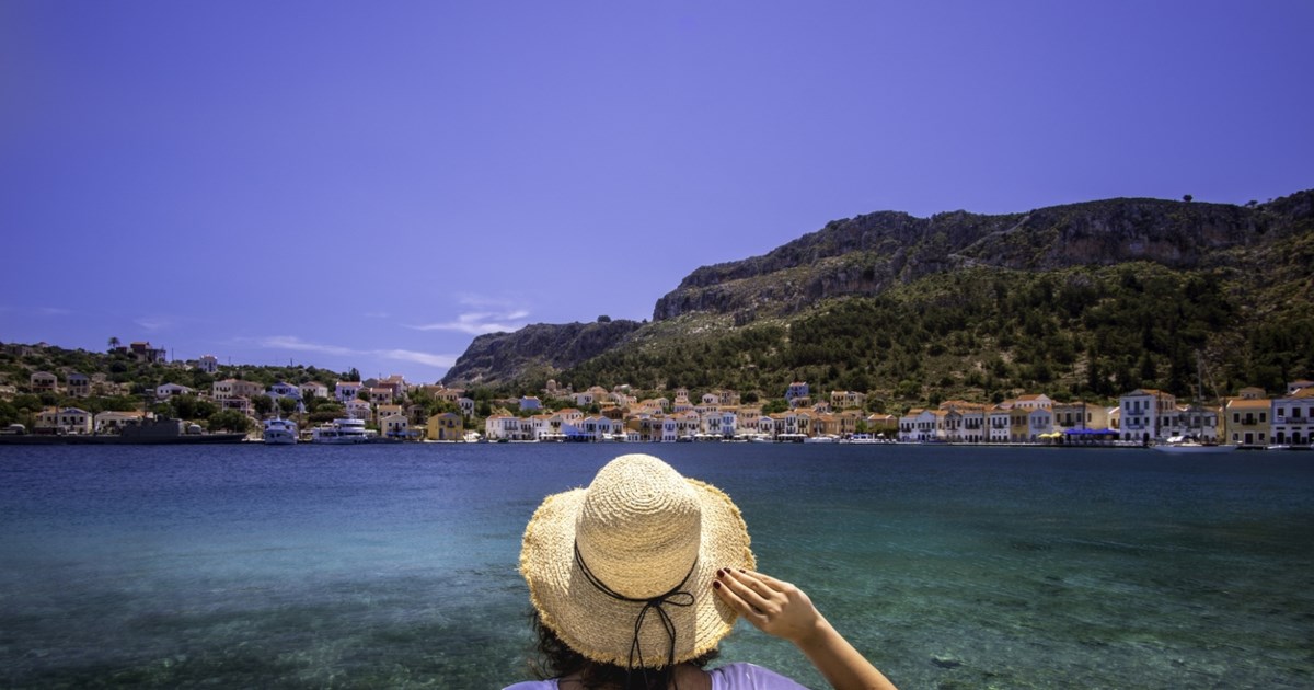 Καιρός: Ηλιοφάνεια, ζέστη και... βροχές την Κυριακή - Πότε έρχεται "εισβολή" ψυχρών αέριων μαζών - εικόνα 2