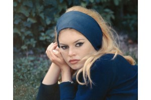 Αυτή είναι η περιουσία της Μπριζίτ Μπαρντό - Πού θα καταλήξουν τα εκατομμύρια και οι βίλες - εικόνα 4