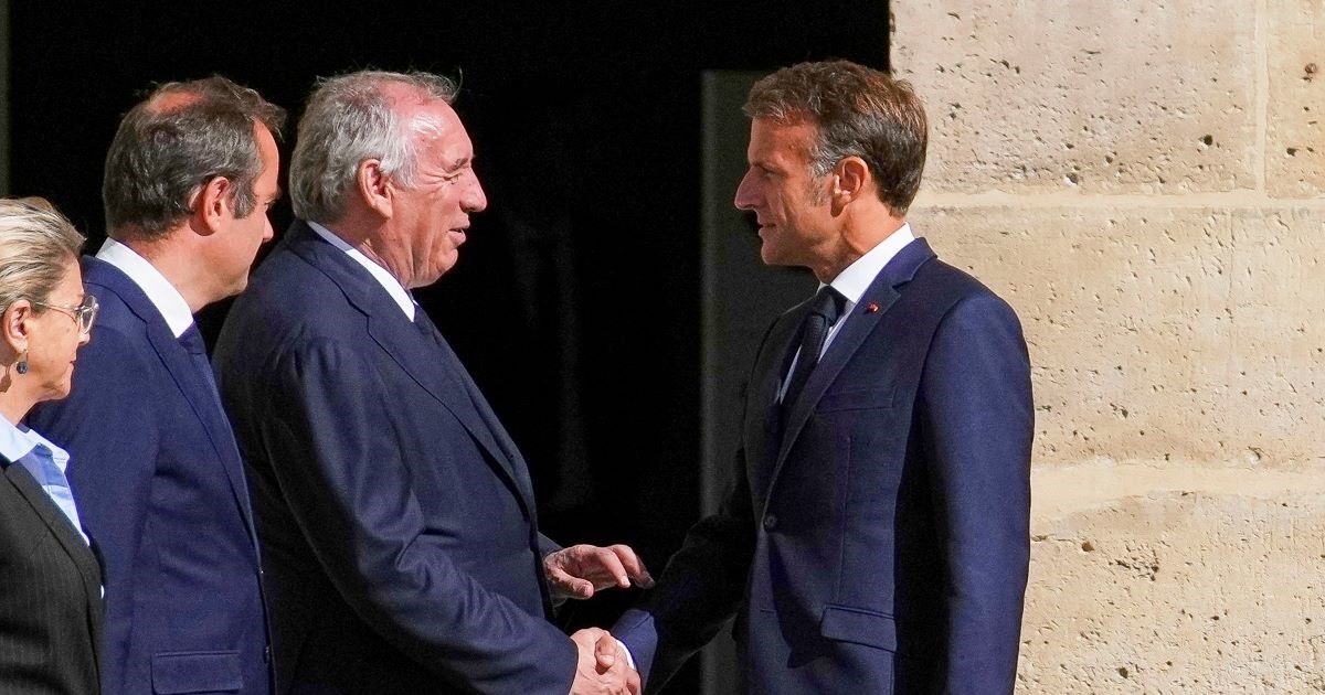 Εξελίξεις στη Γαλλία: Ο Μακρόν διόρισε νέο πρωθυπουργό τον υπουργό Άμυνας, Σεμπαστιάν Λεκορνί