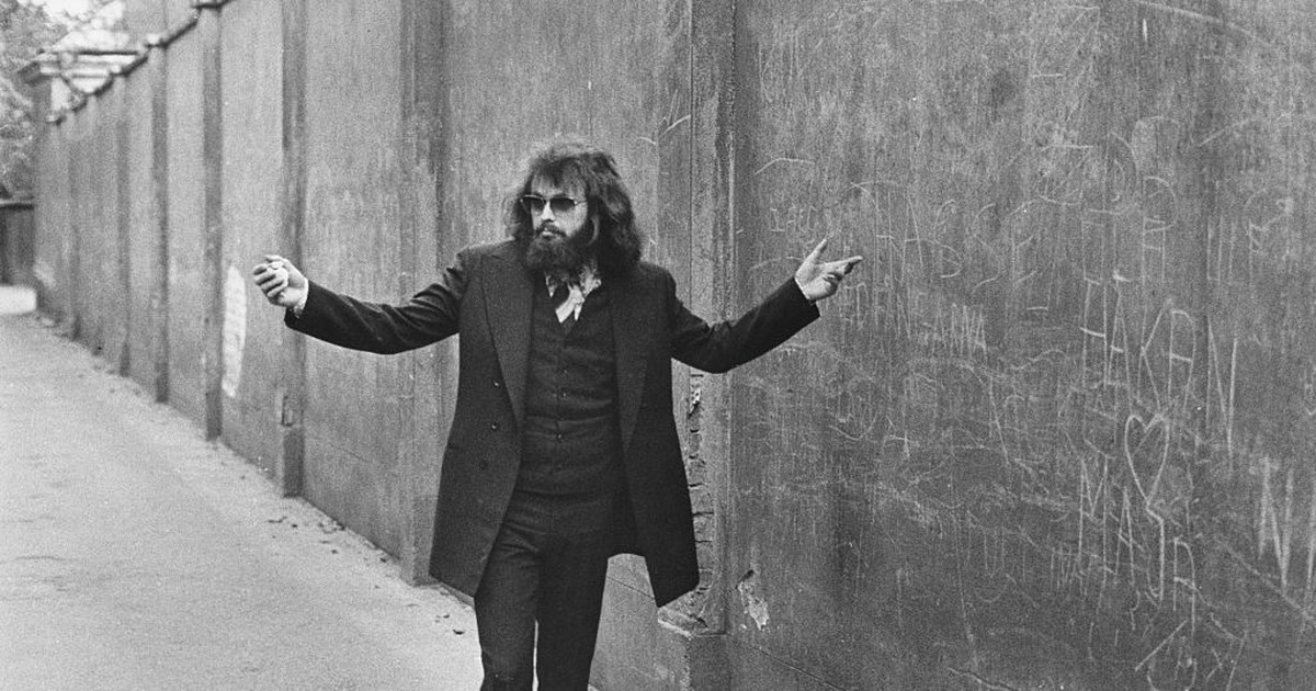 Σάλος στη Βρετανία: Αστυνομικοί κρίθηκαν ένοχοι για "ταπεινωτικό" σωματικό έλεγχο σε 15χρονη