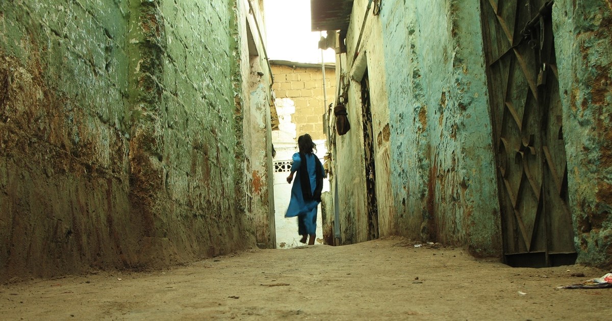 Δεκατέσσερις συλλήψεις για "έγκλημα τιμής" στο Πακιστάν - Είχαν βιντεοσκοπήσει τη δολοφονία