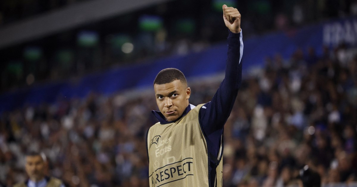 Πήρε και το βραβείο της FIFA ο Ντεμπελέ: Κορυφαίος ποδοσφαιριστής του 2025