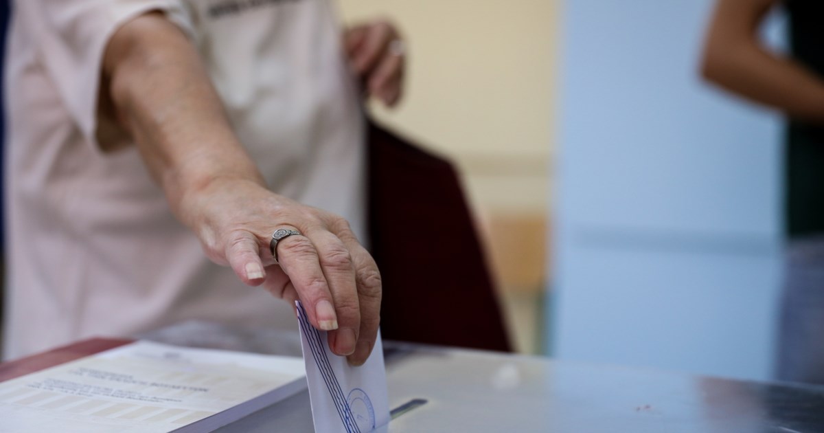 Δημοσκόπηση Οpinion Poll: 7 στους 10 ψηφοφόρους του ΠΑΣΟΚ υπέρ της έναρξης διαλόγου με άλλους στην κεντροαριστερά - εικόνα 7