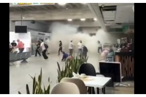 Σεισμοί στη Βενεζουέλα: Εικόνες αποκάλυψης - Άνοιξαν στα δύο οι δρόμοι - Τρομακτικά βίντεο - εικόνα 2