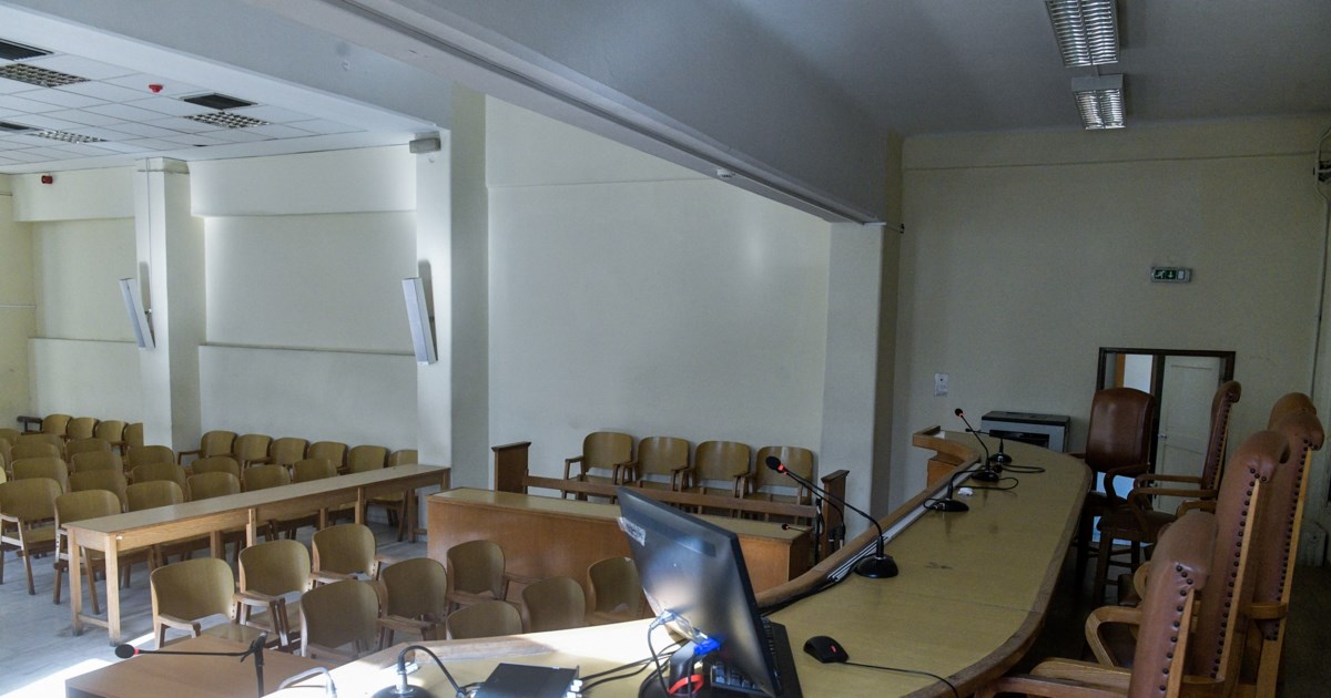 "Δεν έχω ερωτευτεί άλλον άνθρωπο": Τα μηνύματα που έστελνε η εμμονική θαυμάστρια στη ραδιοφωνική παραγωγό