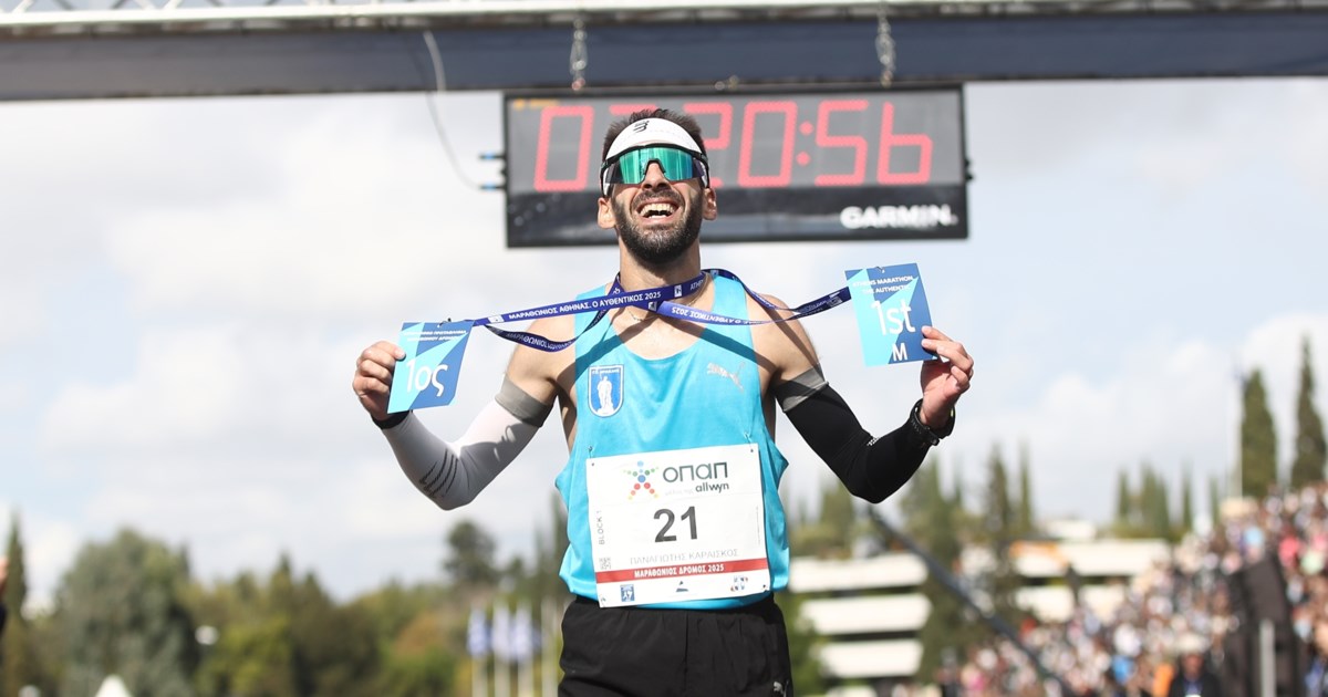 Συγκίνηση στον 42ο Μαραθώνιο: Αυτός είναι ο τελευταίος που τερμάτισε - Αποθέωσαν τον 67χρονο συνταξιούχο [βίντεο] - εικόνα 4