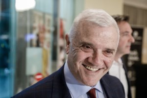 Ιππικό Κέντρο Μαρκοπούλου: Νέος διαγωνισμός για το Ολυμπιακό Ακίνητο - Πώς το ΣτΕ "ακύρωσε" το αποτέλεσμα υπέρ του Δημήτρη Μελισσανίδη