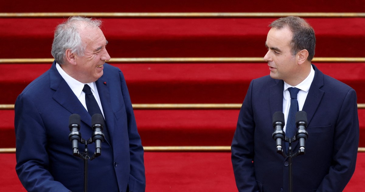 Ο Μακρόν στέλνει τρία Rafale για την προστασία του εναέριου χώρου της Πολωνίας