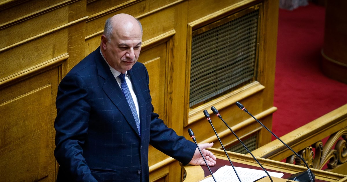 "Γης μαδιάμ" η Βουλή από Κωνσταντοπούλου και Μπάρκα για τη λίστα ομιλητών - "Κατέβασαν" την Λινού από το βήμα