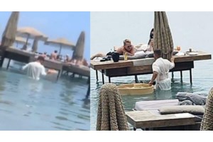 Πάρος: Σερβιτόρος μπήκε... στη θάλασσα για να εξυπηρετήσει λουόμενους - Σάλος στα social media