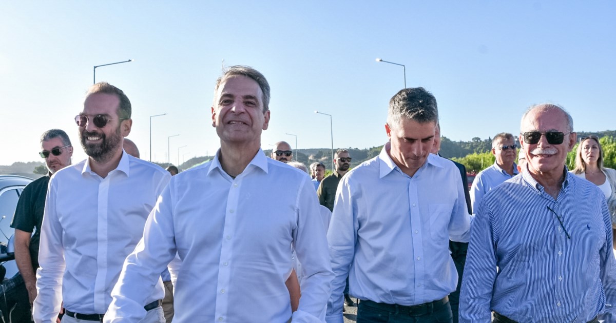 "Αλλάζουμε συμπεριφορά - Οδηγούμε με ασφάλεια": Το σποτάκι της Ελληνικής Κυβέρνησης για την οδική ασφάλεια [βίντεο]