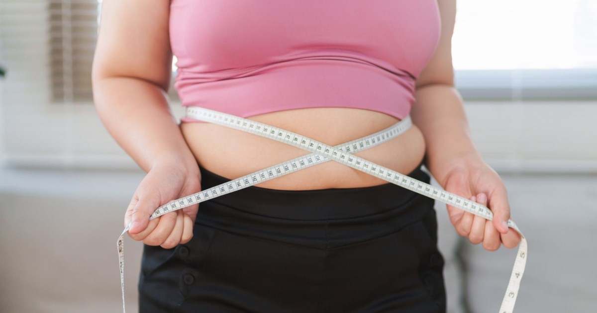 Κέικ, γαριδάκια, αλλαντικά προκαλούν εθισμό: Νέα μελέτη δείχνει ανησυχητικές συνδέσεις του εγκεφάλου με τα υπερεπεξεργασμένα τρόφιμα