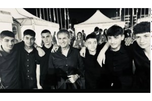 Γιώργος Νταλάρας: Η μισή δισκογραφία είναι σκουπίδια - Νέοι τραγουδιστές αναγκάζονται να βάζουν στο στόμα τους ακαθαρσίες