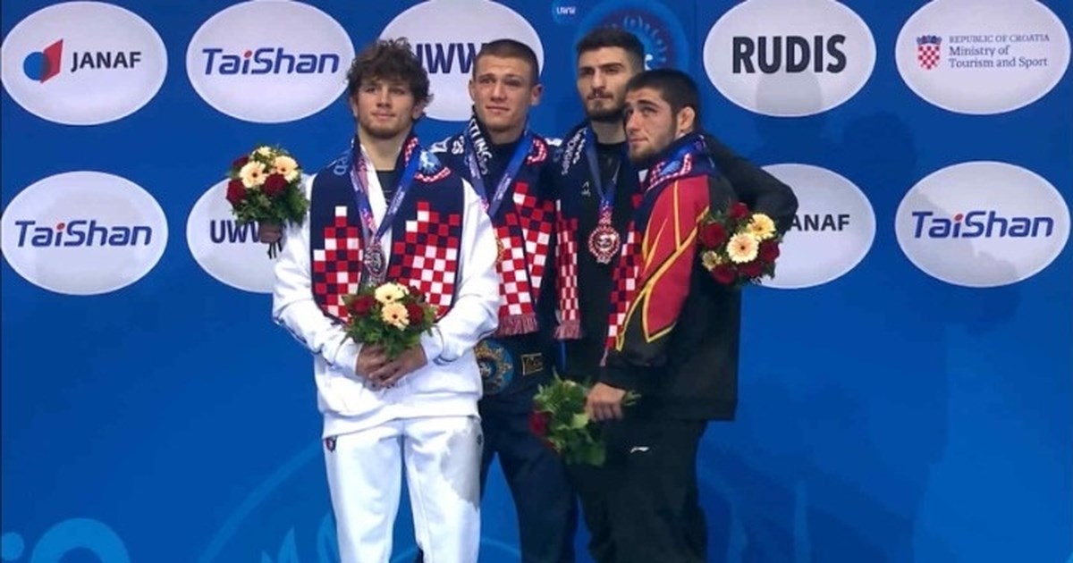 Συγχαρητήρια Μητσοτάκη σε Κουγιουμτσίδη για το χρυσό στην πάλη: "Σε ευχαριστούμε που μας έκανες υπερήφανους"