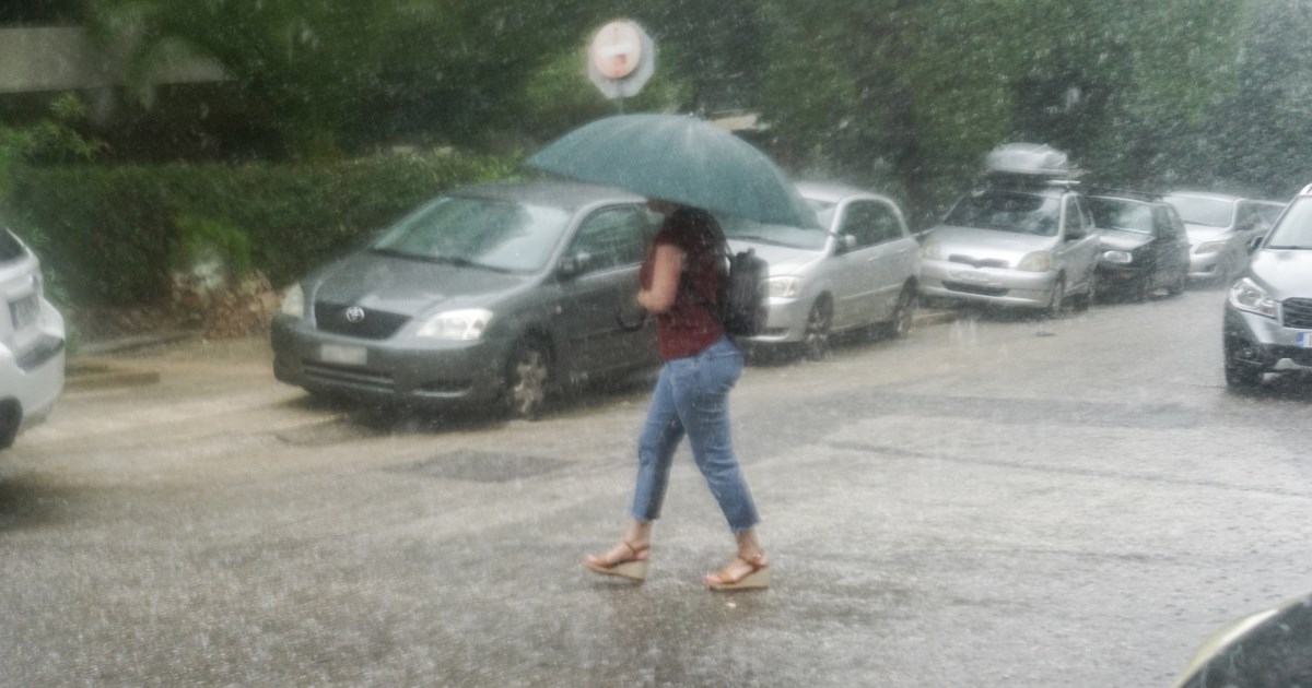 Πτώση βράχου και προβλήματα από την κακοκαιρία σε Καλαμπάκα και Μετέωρα [εικόνες - βίντεο] - εικόνα 2