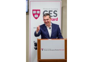 Μπάρκας: Όταν φτερνίζεται ο Τσίπρας παθαίνουν πνευμονία από ΝΔ μέχρι Κωνσταντοπούλου - "Μην πλευριτωθούμε μόνο"