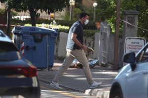 Αγία Παρασκευή: Το προφίλ του Πολωνού καθηγητή - Τα ταξίδια σε εξωτικά μέρη και το επεισοδιακό διαζύγιο με Ελληνίδα οικονομολόγο - εικόνα 6