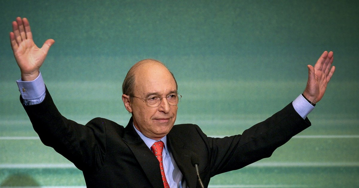 Ο 25χρονος Νίκος Ανδρουλάκης στην τελευταία ομιλία του Κώστα Σημίτη στο Ηράκλειο Κρήτης το 2004 - εικόνα 3