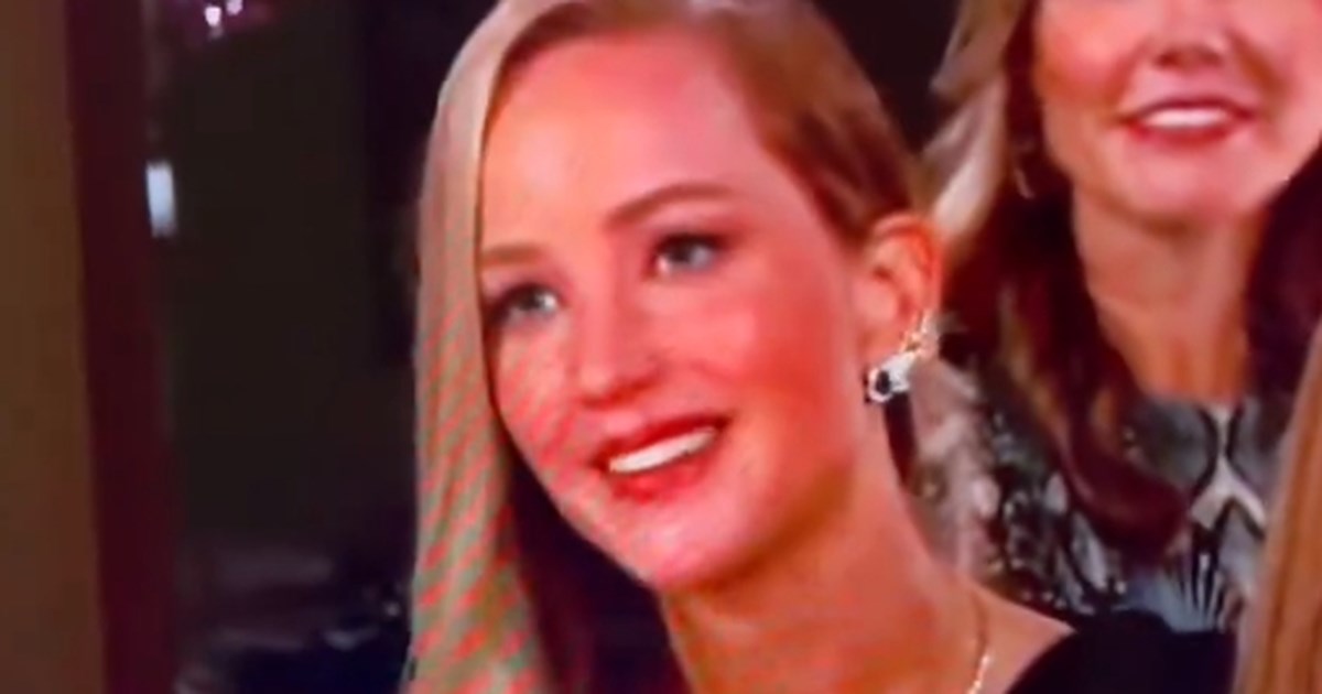 Έγκυος η Τζένιφερ Λόρενς - Επιβεβαίωσε ότι περιμένει το δεύτερο παιδί της