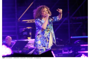 "Πόρτα" στην Γλυκερία και από συναυλία του ΔΗΠΕΘΕ Σερρών λόγω Ισραήλ