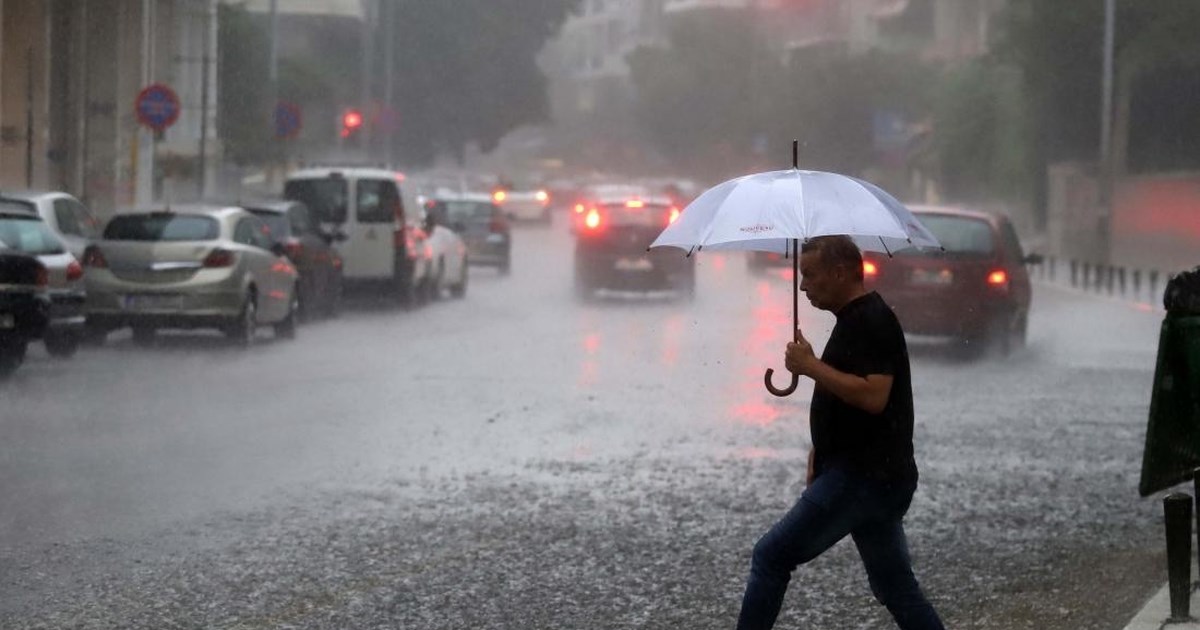 Ξεκίνησε η κακοκαιρία εξπρές: Έντονη χαλαζόπτωση σε Κοζάνη, Γρεβενά και Ελασσόνα - Καταιγίδες στη Φθιώτιδα [βίντεο]