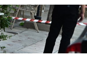 Πειραιάς: Τι συνέβη και η 24χρονη βρέθηκε στο κενό από τον 7ο όροφο - "Ήμουν στο μπάνιο", είπε ο σύντροφός της - εικόνα 2