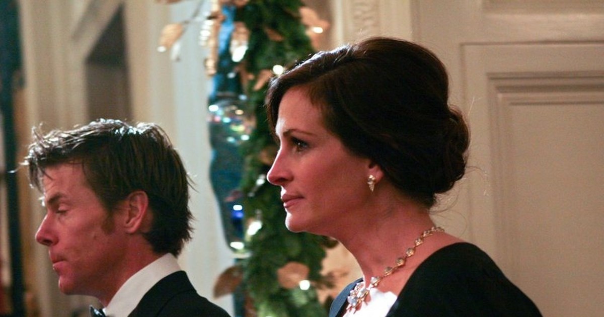 Ο Έρικ Ρόμπερτς ζητά συγγνώμη από την αδερφή του, Τζούλια Ρόμπερτς στο βιβλίο του - "Ήταν ανόητο αυτό που είπα"