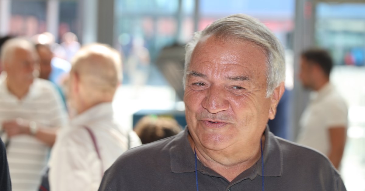 Νέα Αριστερά: Αποχώρηση Μπίστη και 9 στελεχών με αιχμές για τη "φωτογραφική" αποδοκιμασία Τσίπρα