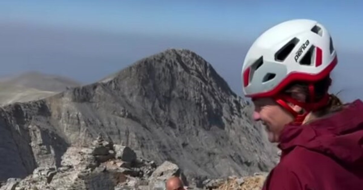 Απίστευτο: Πώς ένα δαχτυλίδι και μια πρόταση γάμου παραλίγο να στερήσουν τη ζωή σε μια νέα κοπέλα [βίντεο]