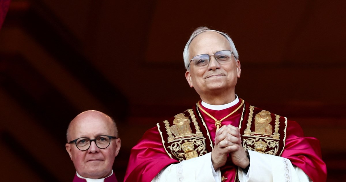 Η άγνωστη ιστορία για τη συνάντηση του Θανάση Βέγγου με τον νέο πάπα- Εγινε στην Κολομβία πριν από 30 χρόνια