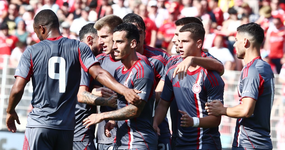 Θετικό δείγμα για Ολυμπιακό παρά την ήττα με 2-1 από τη Νάπολι