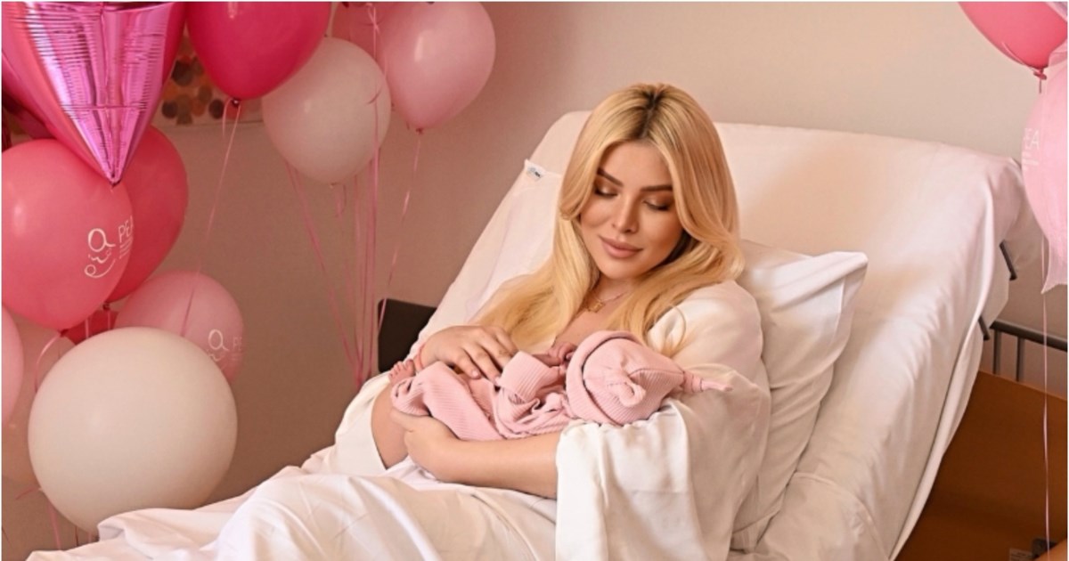 Κατερίνα Καινούργιου: Μοιράστηκε τις πρώτες στιγμές με την κόρη της – 