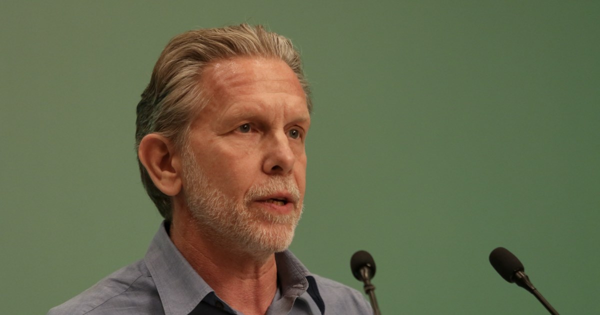 Πιτσιρικάς στην Κυπαρισσία αφιέρωσε ποίημα στον υποψήφιο πρόεδρο του ΠΑΣΟΚ Παύλο Γερουλάνο [βίντεο]