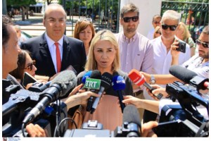 "Την έχω σαν τη μάνα μου": Όσα κατέθεσε ο δημοσιογράφος για τον φερόμενο εκβιασμό της Ζέττας Μακρή