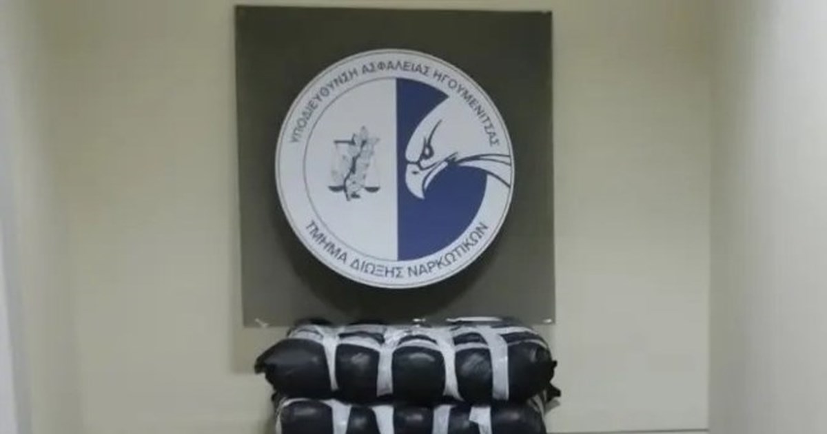Ηγουμενίτσα: Προφυλακίστηκαν ο αρχιφύλακας και ο συνεργός του που μετέφεραν 102 κιλά χασίς με αυτοκίνητο της ΕΛΑΣ