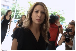 Ελεύθερη η Γεωργία Μπίκα μετά το τροχαίο υπό την επήρεια αλκοόλ - "Αναγνωρίζει το λάθος της" είπε ο δικηγόρος της - εικόνα 3